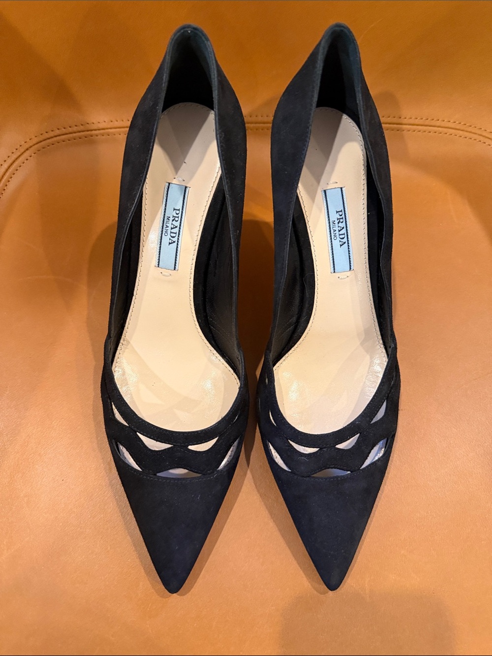NIB Prada Black Suede Pointed-Toe Cutout Pumps 36.5 - Picture 6 of 7